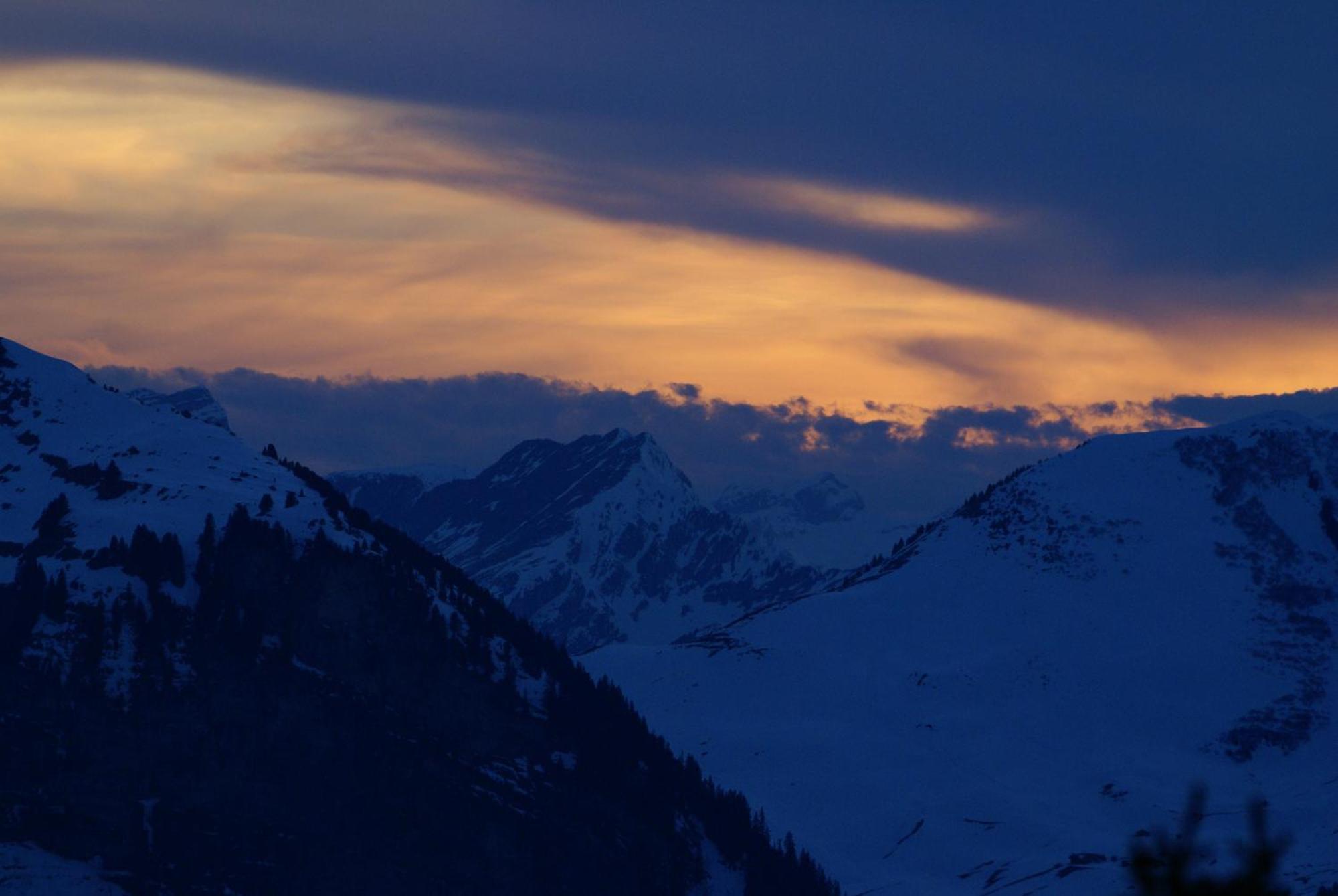 Posthotel Roessli Gstaad Luaran gambar