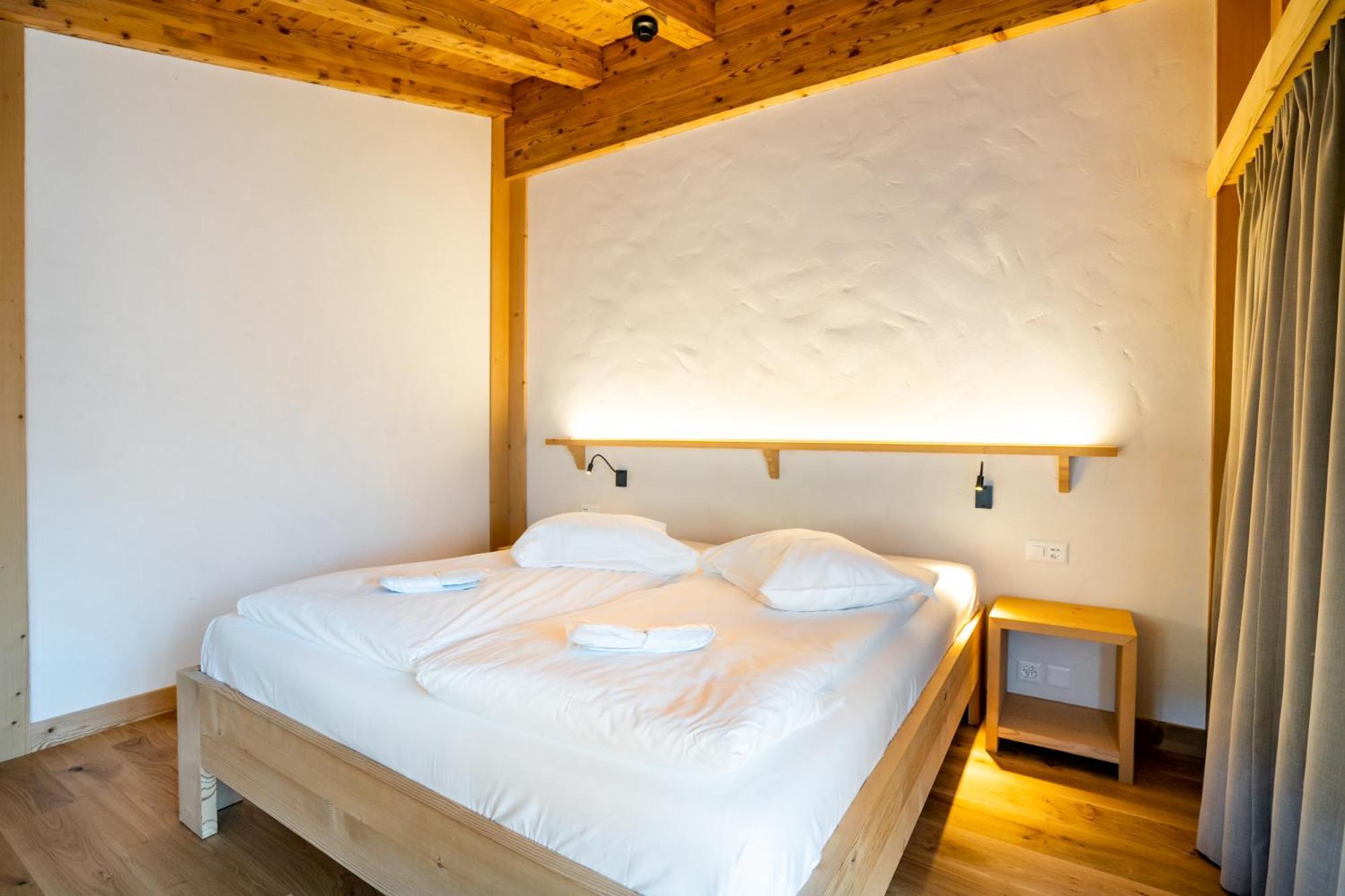Posthotel Roessli Gstaad Luaran gambar