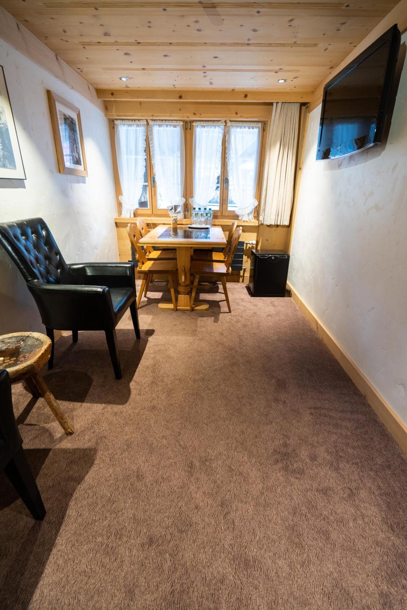 Posthotel Roessli Gstaad Luaran gambar